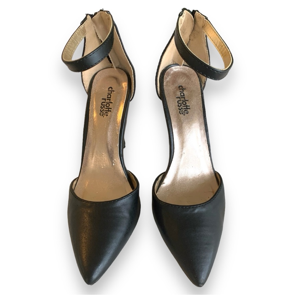CHARLOTTE RUSSE BLACK LEATHER ANKLE STRAP HEELS PUMPS. WOMEN’S SIZE 6
